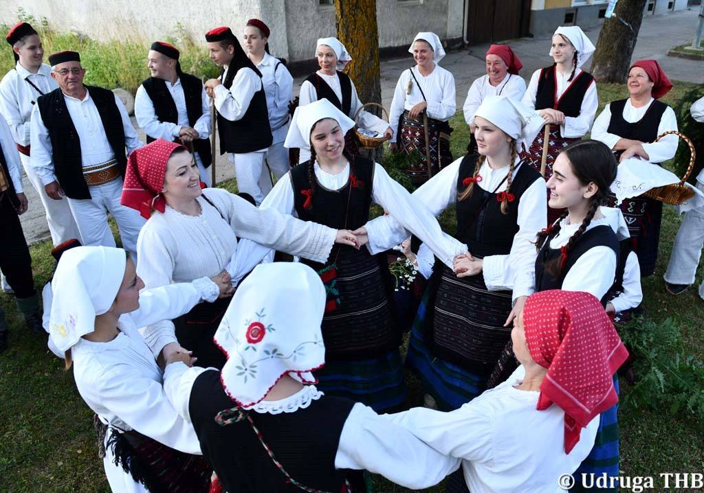 Vjetroelektrana Lički Medvjed podržala jubilarnu 25. Smotru folklora u Otočcu