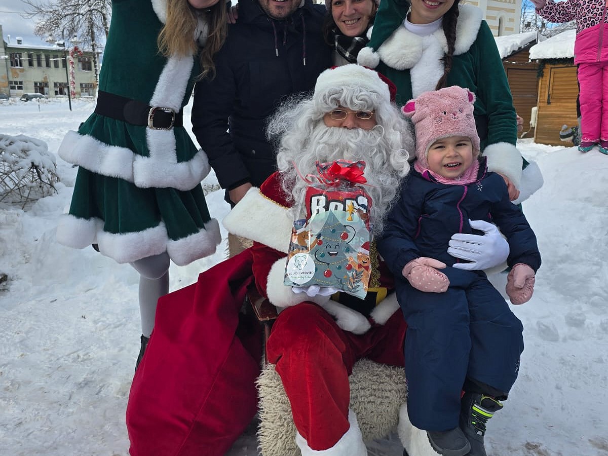 Vjetroelektrana Lički Medvjed širi blagdansku čaroliju